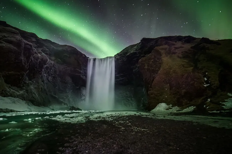 Northern Lights Bus Tour from Reykjavik