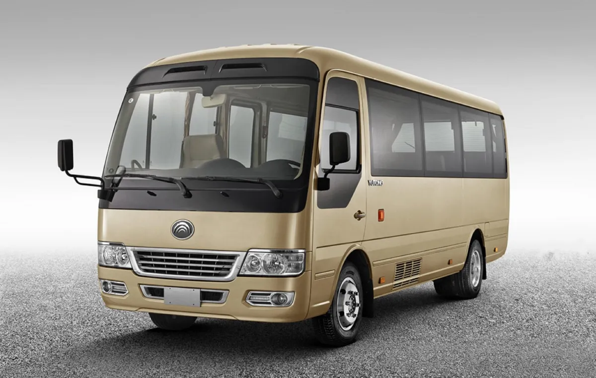 Buchen Sie mit einem Toyota Coaster die beste Art, mit Ihrer großen Reisegruppe zu Fujians Top-Attraktionen zu reisen!