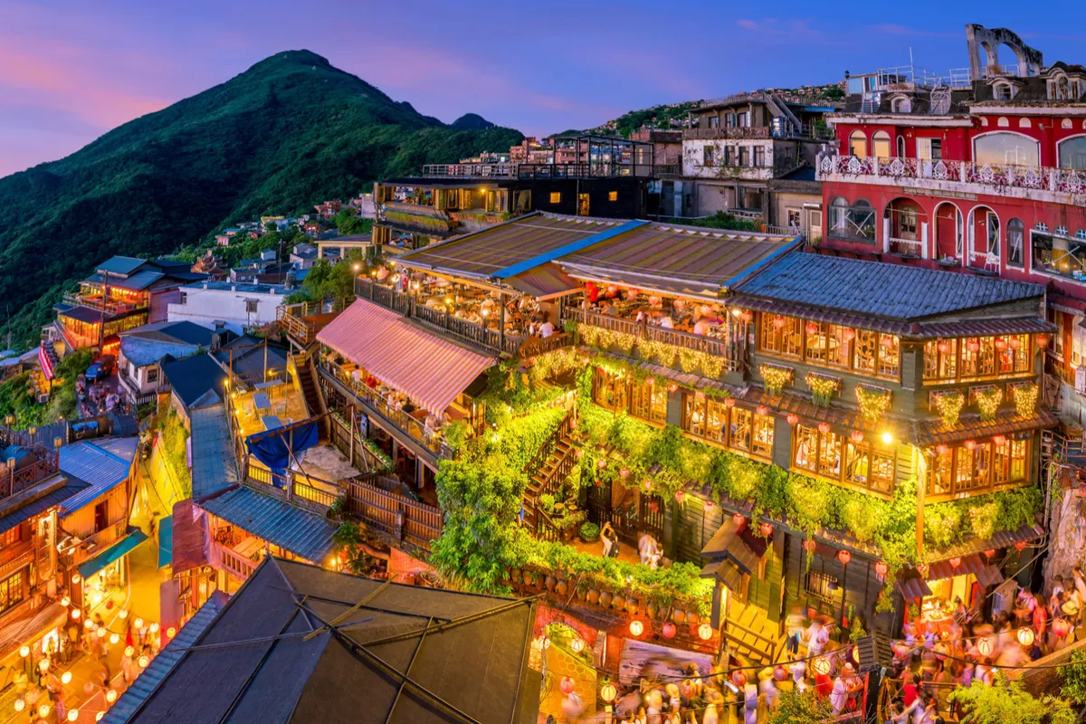 Tour de un día por Yehliu/calle antigua de Jiufen/calle antigua de Shifen (guía de habla cantonesa)