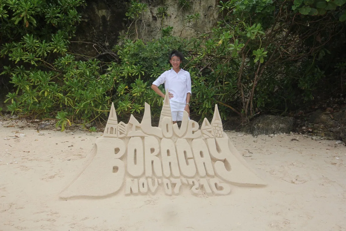 If the weather permits, you may even be able to visit Diniwid Beach!