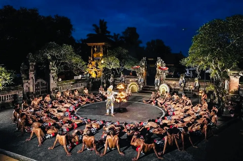 Chasing Waterfalls and Fire: My Spontaneous Adventure on the Best of Ubud Private Tour