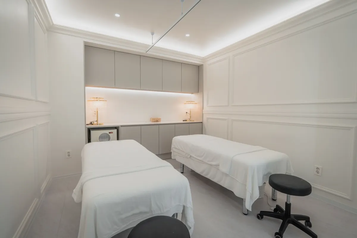 Line Esthe Facial Care Experience | Myeongdong Seoul