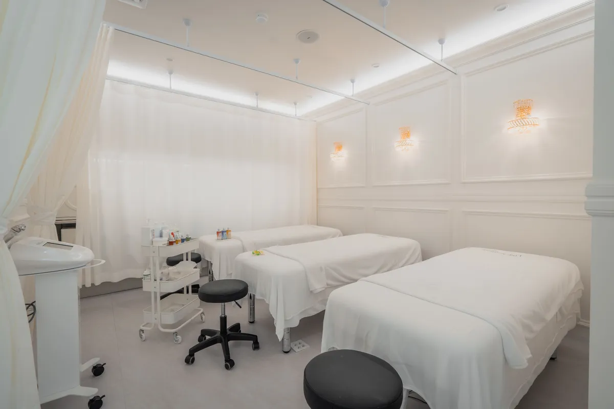 Line Esthe Facial Care Experience | Myeongdong Seoul