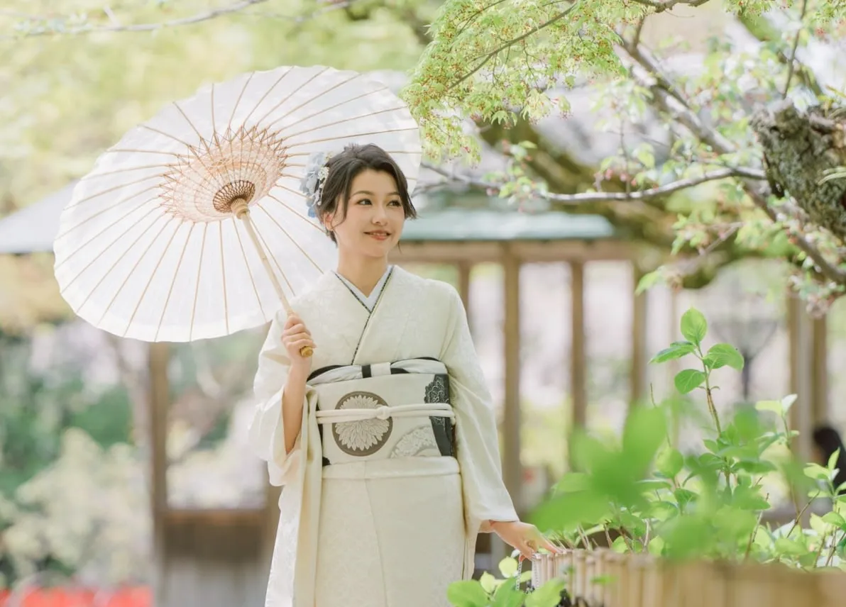Expérience de location de kimono à Gion, Kyoto (fournie par Rental Kimono First, Kyoto)