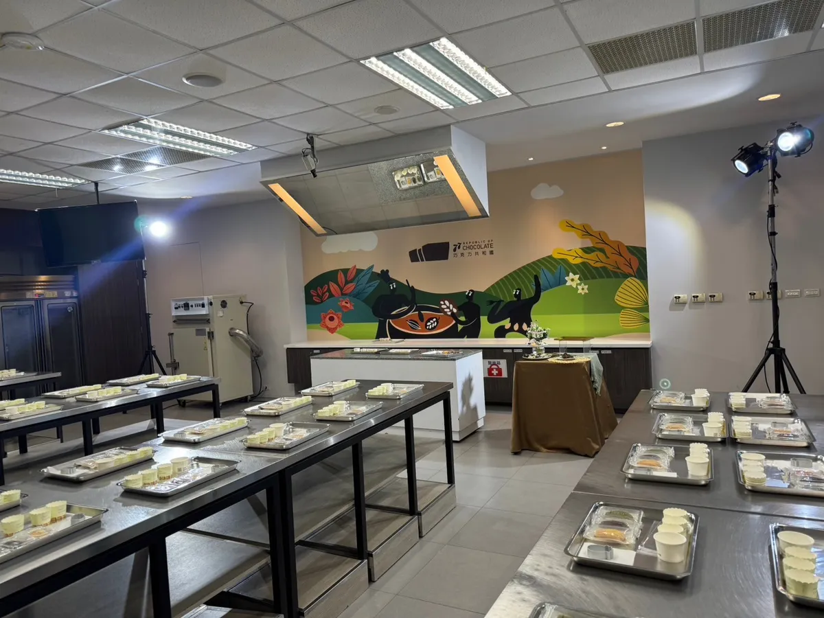 Hoạt động DIY tại 77 Chocolate Republic