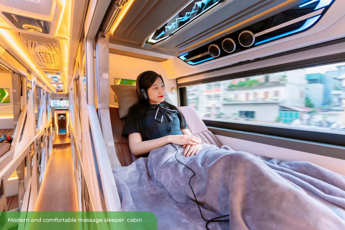 Cabine couchette moderne et confortable avec massage