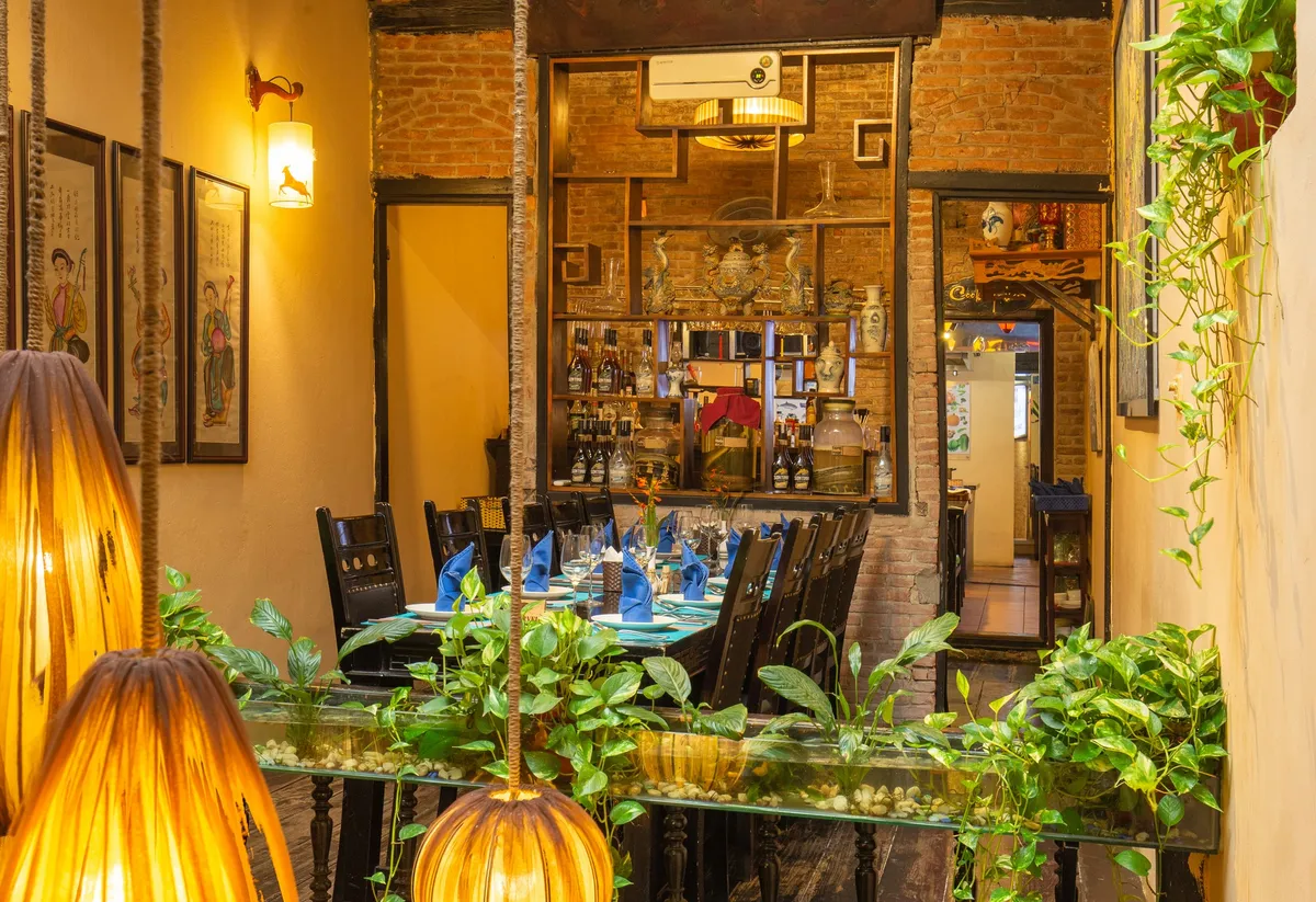 Hanoi Blue Butterfly Cooking Class and Local Market Tour