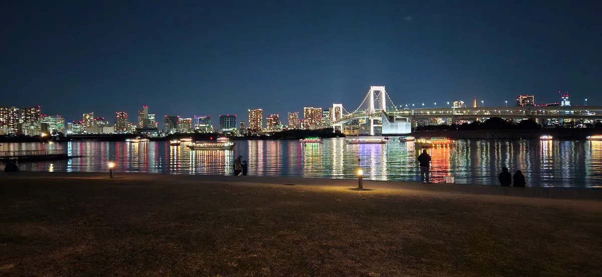 Tokyo Daikoku & Rainbow Bridge Half-Day Tour with Car Parts Store