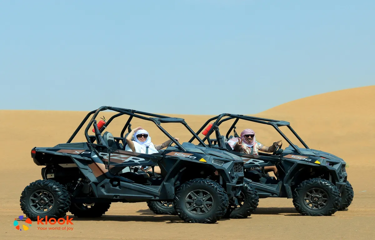 Unforgettable Sands: Why This Red Dune Deluxe Safari is Dubai’s Top Desert Adventure
