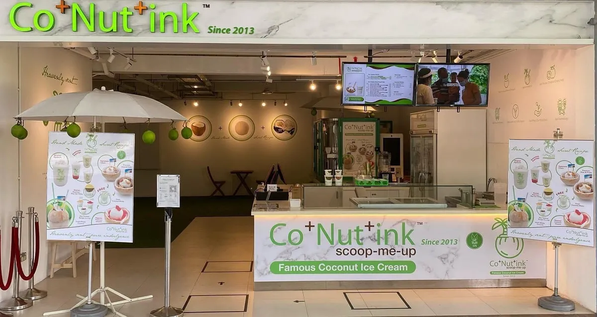 Mit Filialen in Sentosa, Esplanade und Orchard werden Ihnen Kokosnusseis und Shakes nie ausgehen