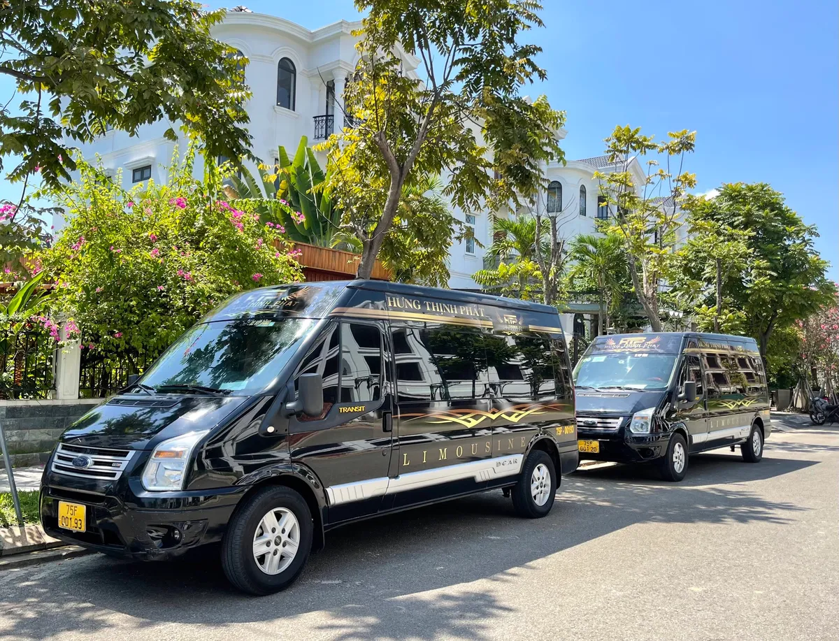 Stressfreies Reisen: Warum die Sammellimousine der beste Weg zwischen Da Nang und Hue ist