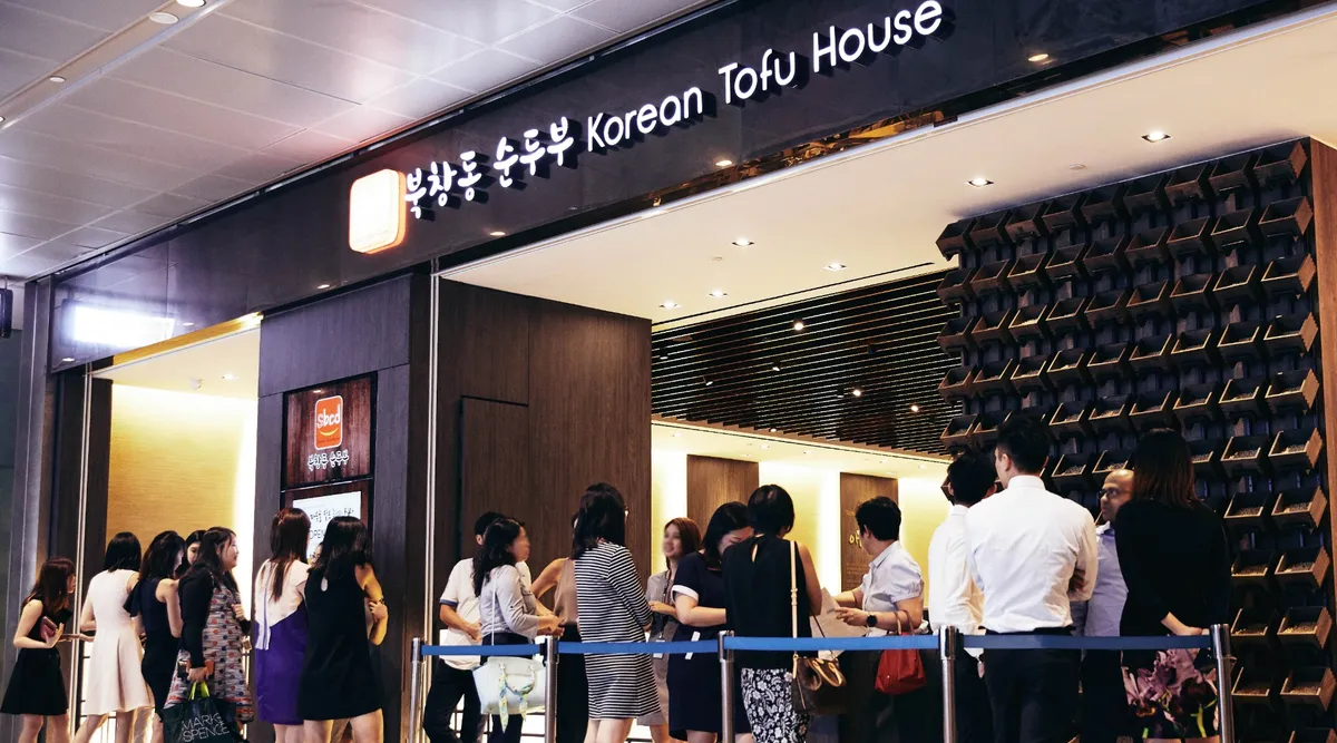 Tận hưởng trải nghiệm ăn uống tiết kiệm khi sử dụng Voucher Tiền mặt độc quyền chỉ có trên Klook!
