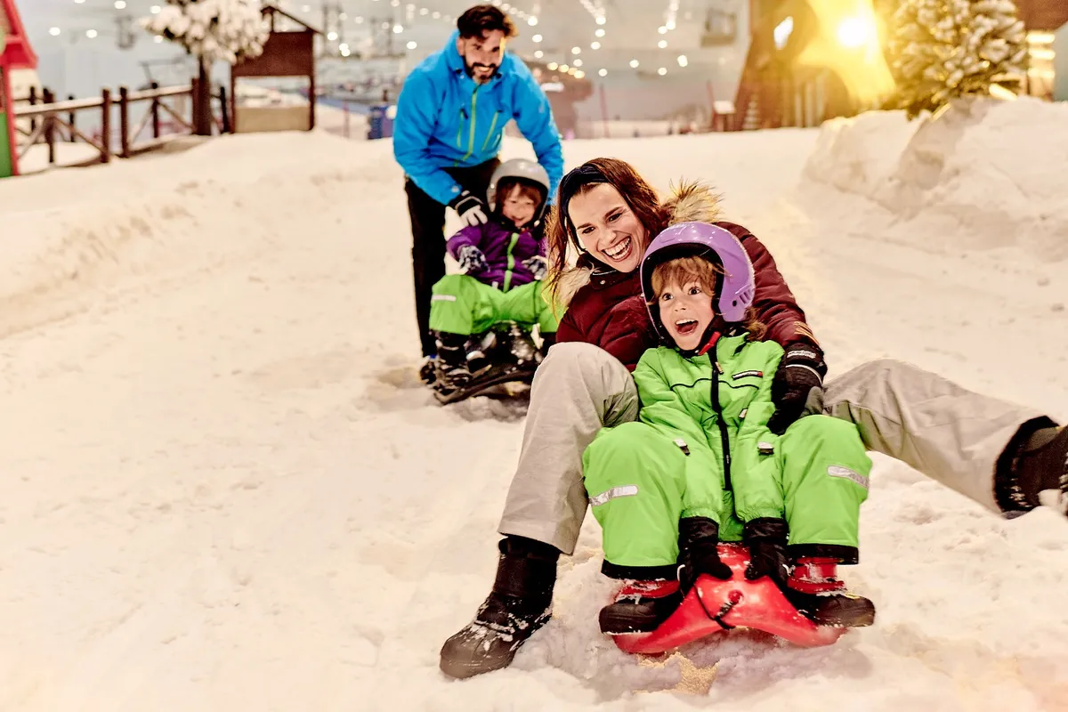 Disfruta de actividades ilimitadas de nieve para todas las edades