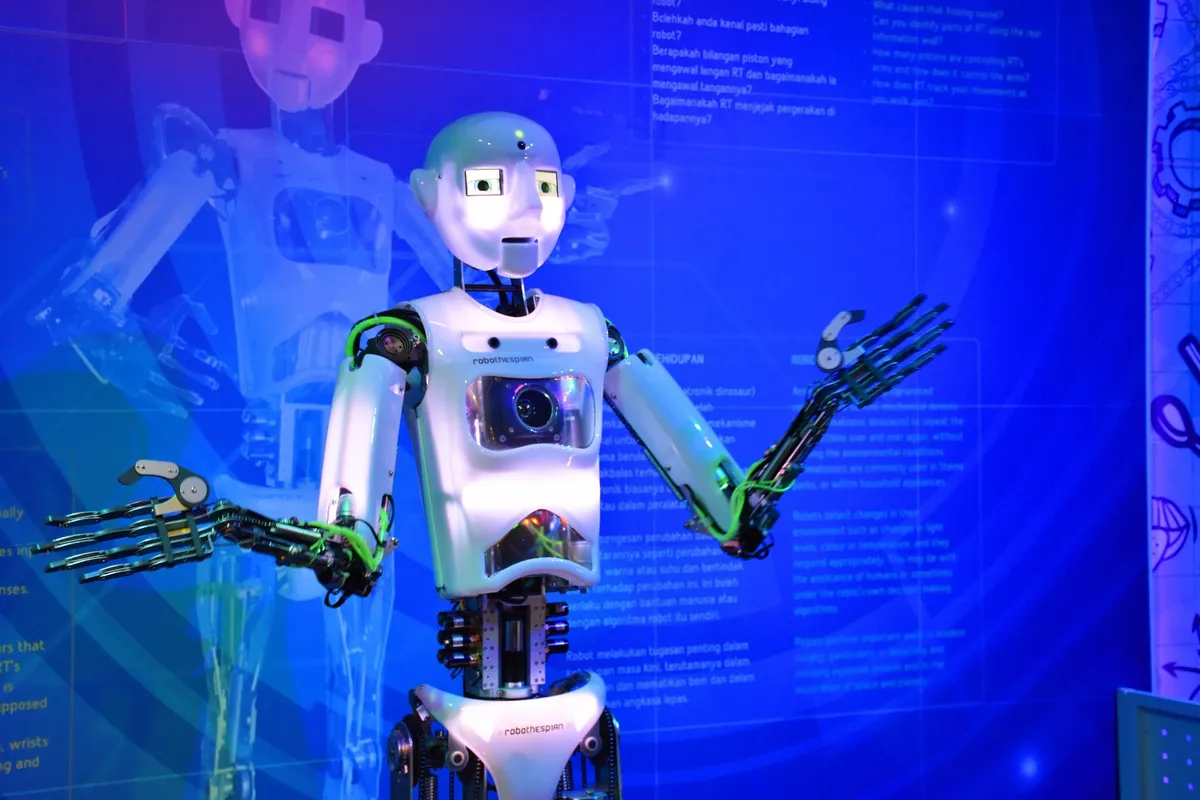 Check out futuristic and high-tech themed rooms as you explore the 7,000sqm science complex.
