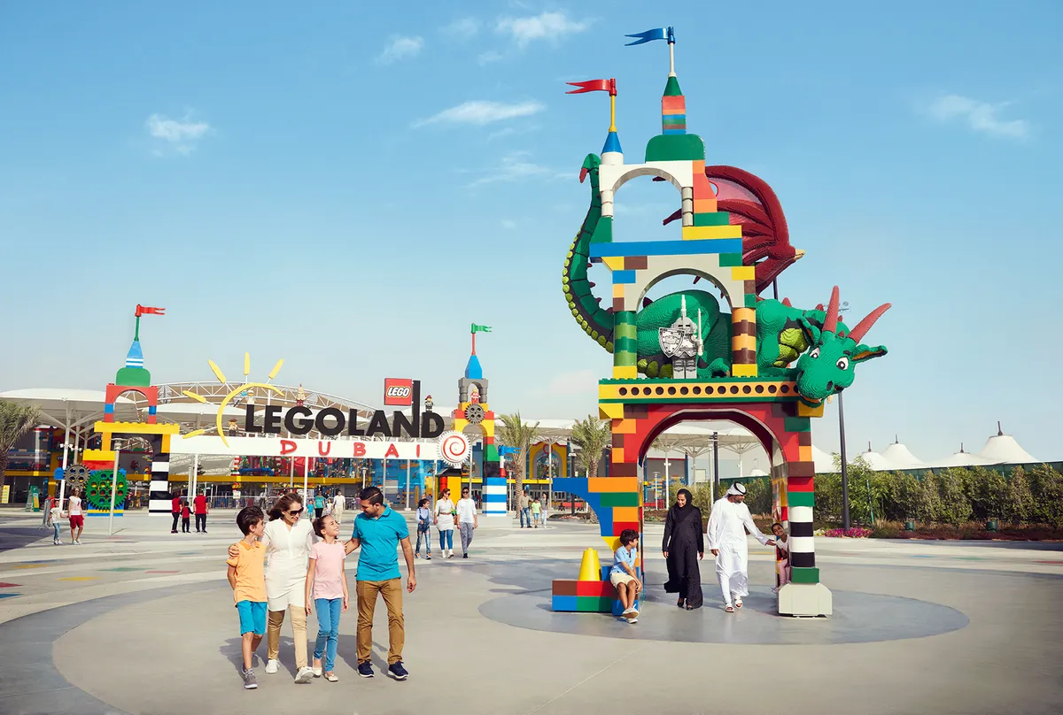 Desvelando la Magia: Una Reseña Detallada de Dubai Parks & Resorts