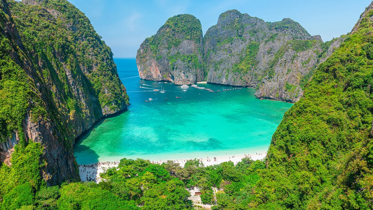 Phi Phi, Maya Bay, and Khai Island: An Unbiased Speedboat Tour Review