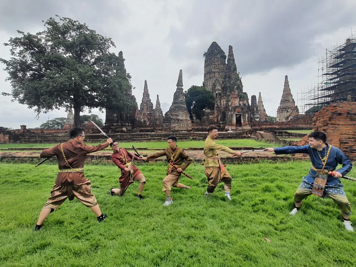 Tour tham quan đền Ayutthaya một ngày từ Bangkok