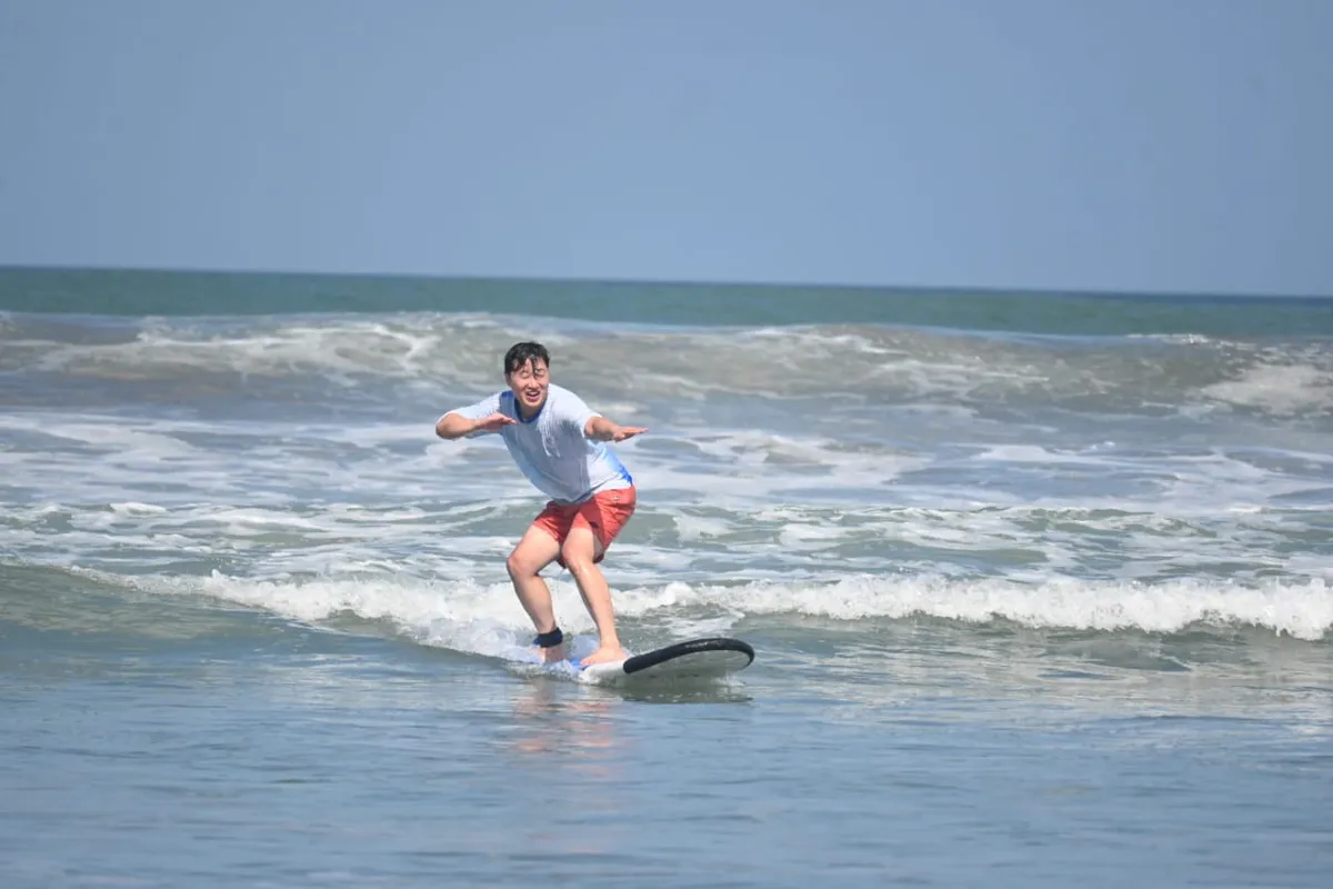 Get to know the basics from paddling out to finally standing on your board