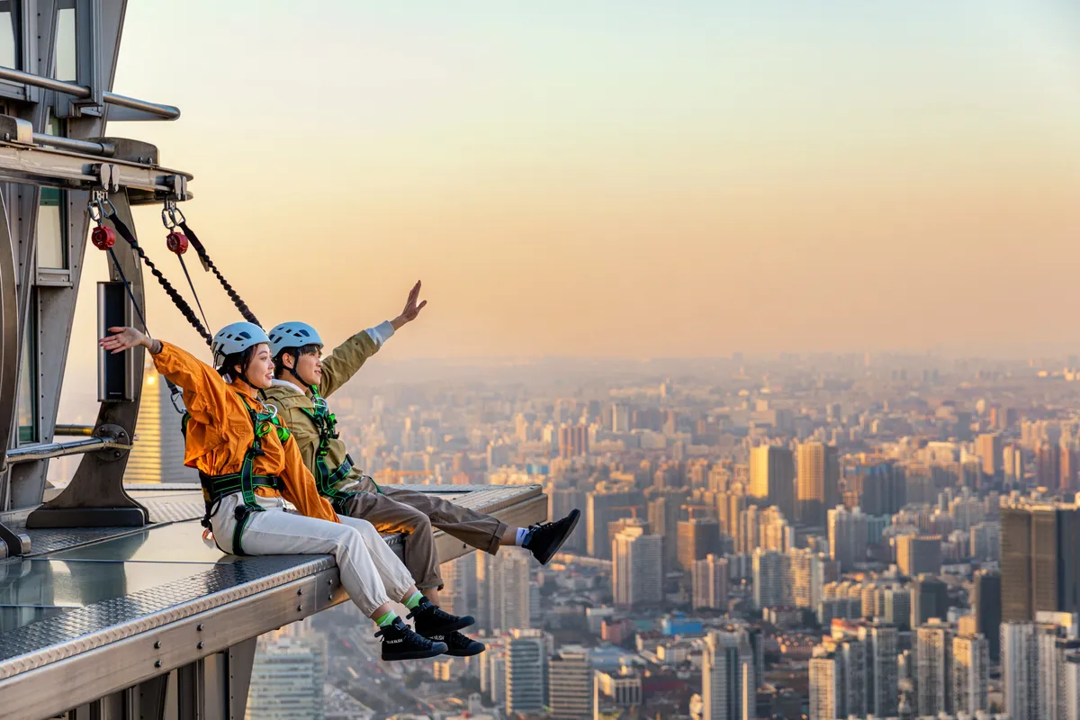 Enjoy your exclusive experience on the world highest skywalk platform which is 340 meters above the streets and 1.2 meters wide.