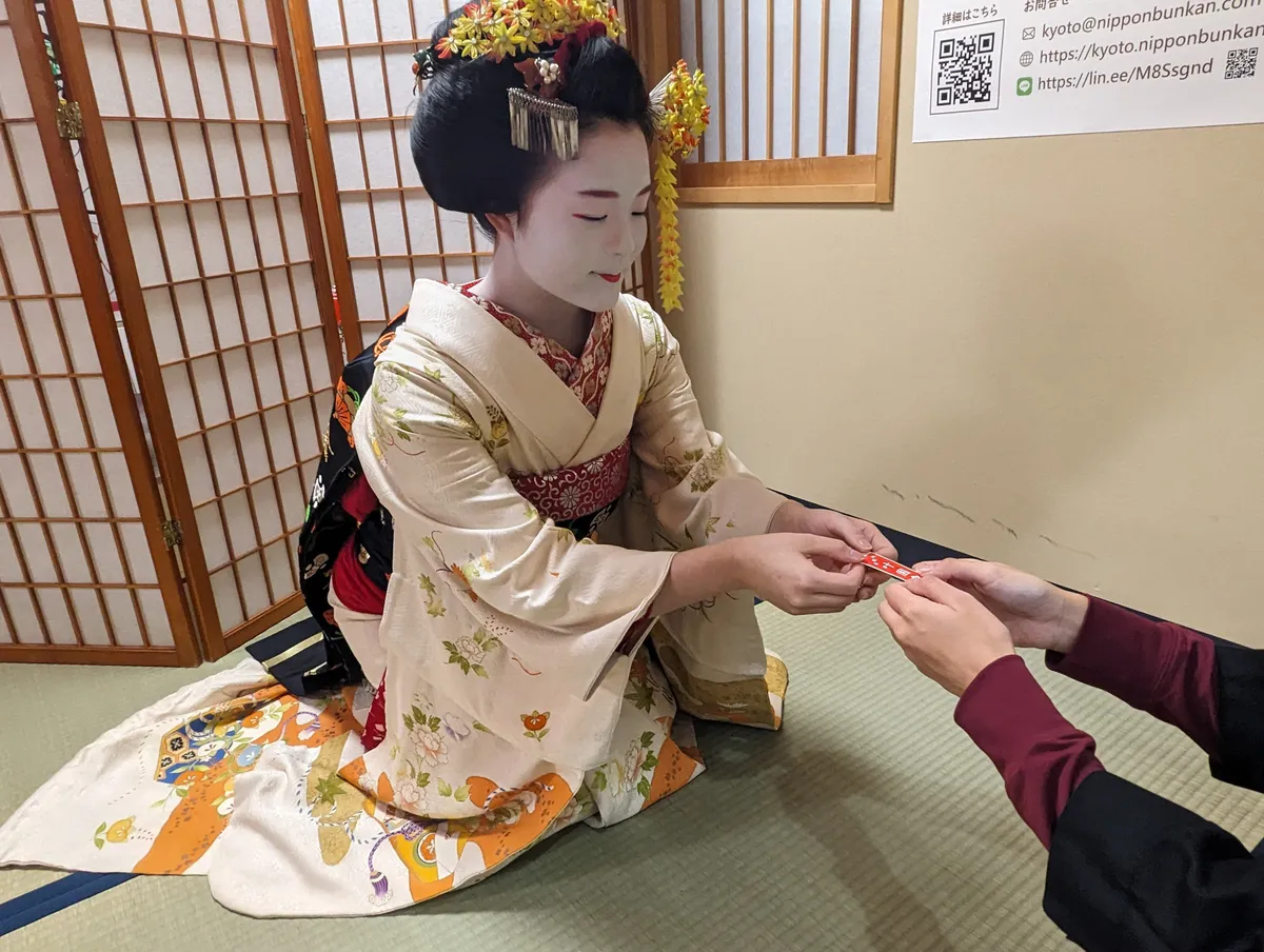 Grace and Tradition: An Analytical Review of the Kyoto Maiko Experience