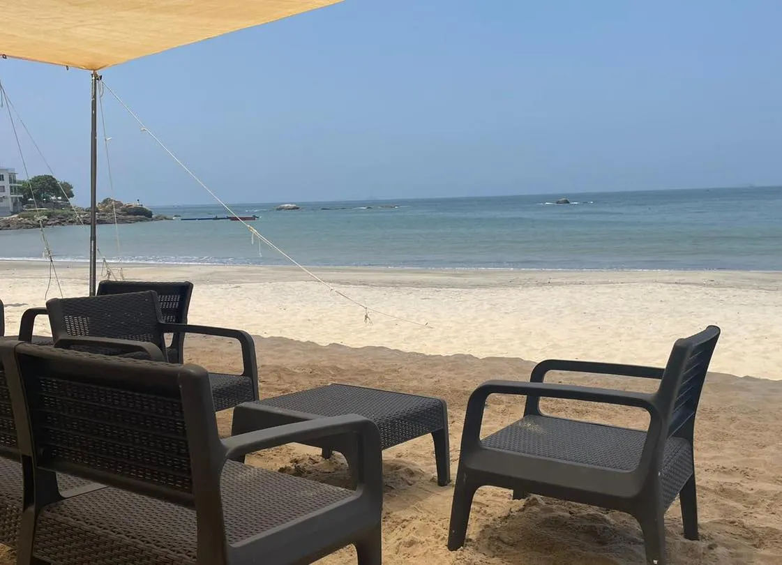 Long Coast-Cheung Sha Village Glamping, Caravan and Water Sports