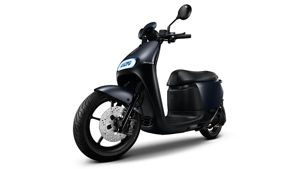 Taichung Scooter Rental: Taichung Station Pickup