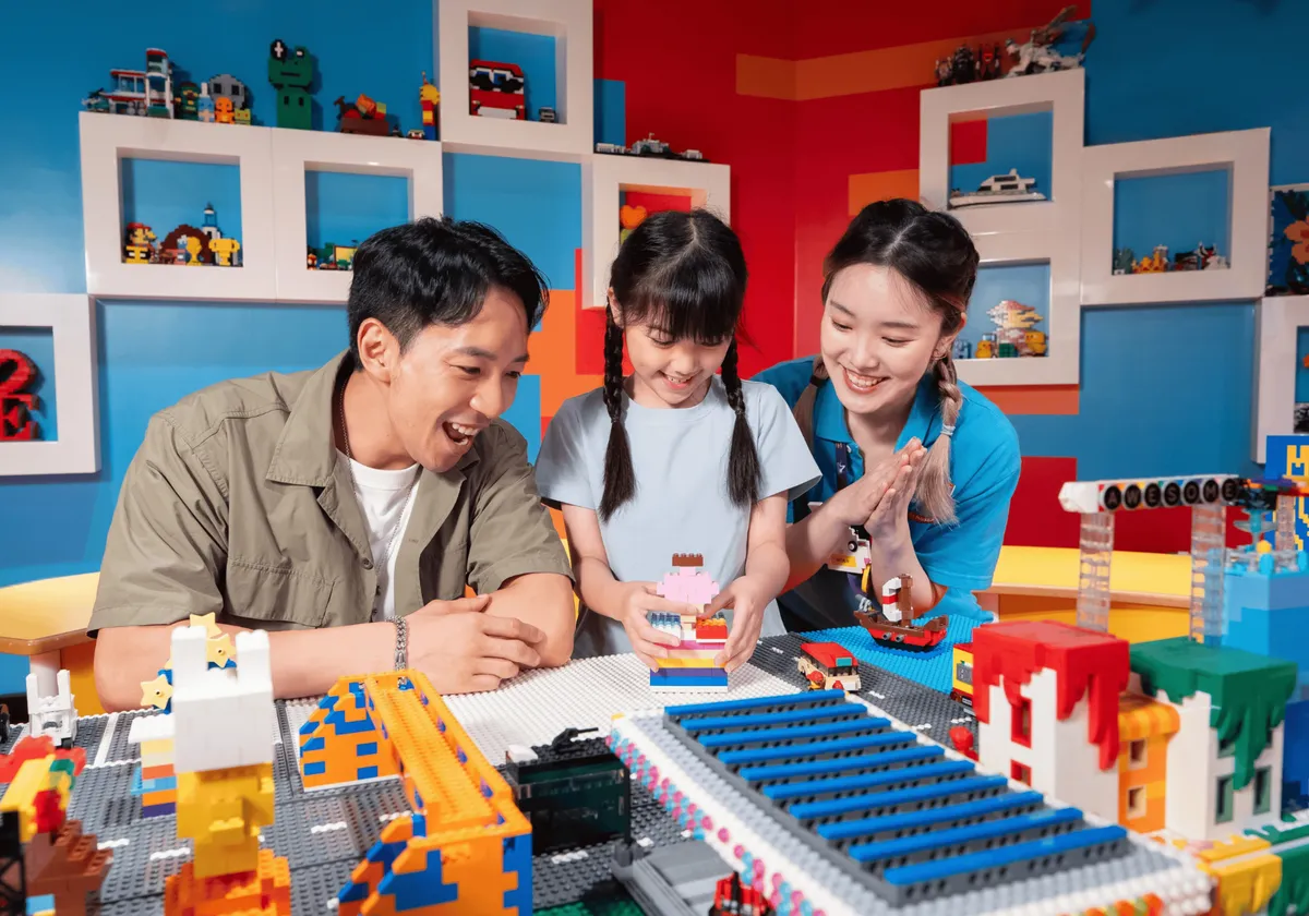 LEGOLAND Discovery Centre Hong Kong: Your Essential Guide to Indoor LEGO Fun
