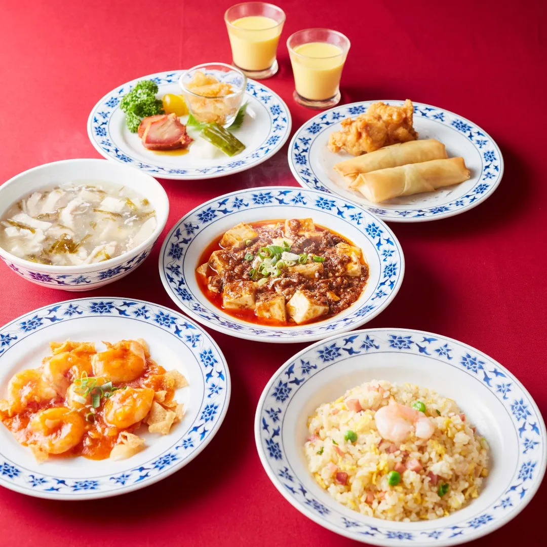 终极一日游：为什么横滨海滨美食电车套票是必买之选