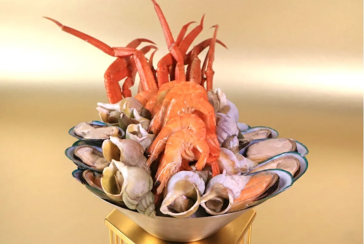 Harbour Plaza 8 Degrees Offres de Restauration | Cafe 8 Degrees | Buffet Déjeuner/Dîner, Service de Thé de l'Après-midi