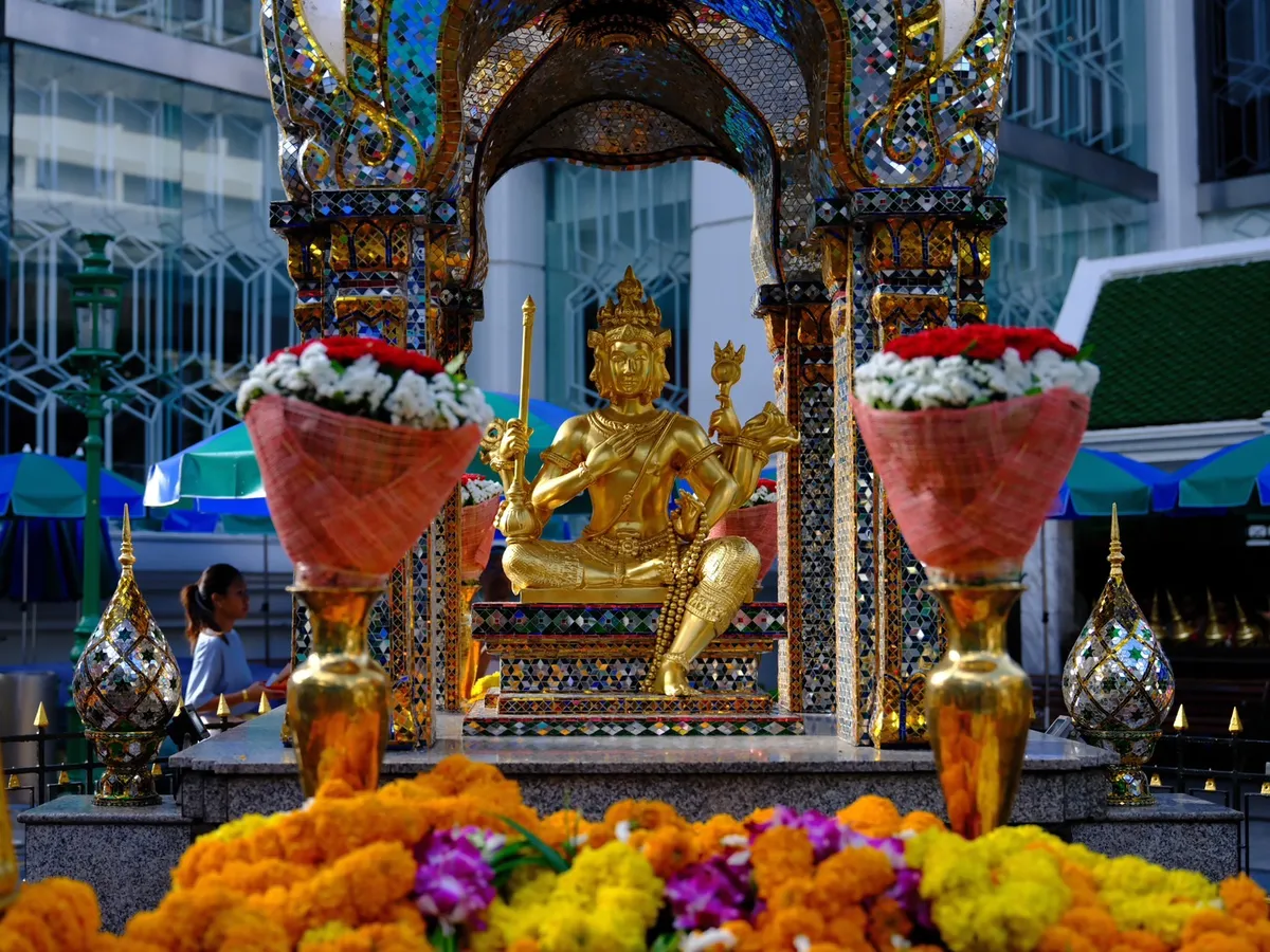 Bridging Faith Across Continents: An In-Depth Look at the Erawan Shrine Online Service