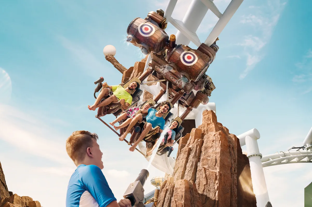 Yas Waterworld Abu Dhabi Review: Massive Splashes and Budget-Friendly Fun