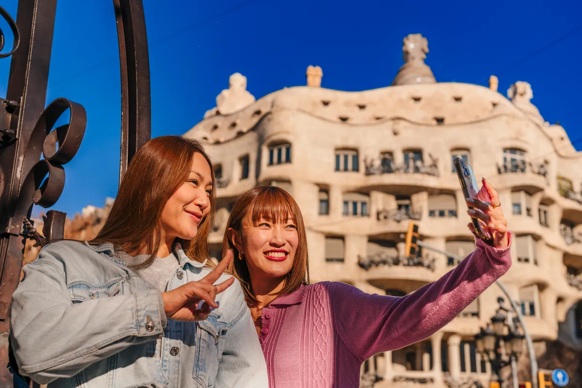 Vé La Pedrera-Casa Mila (Barcelona): Tùy chọn Hướng dẫn âm thanh hoặc Tour có hướng dẫn viên trực tiếp