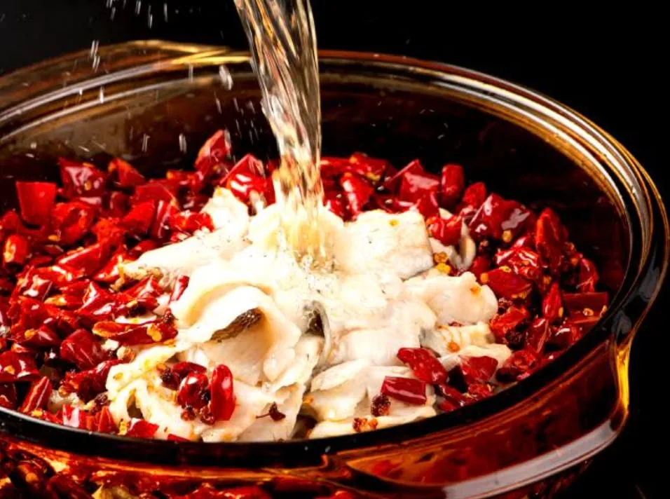 【Offre Exclusive】Buffet The Ritz-Carlton Hong Kong | Buffet Café 103 | Buffet déjeuner Sichuan, Buffet dîner, Thé de l'après-midi
