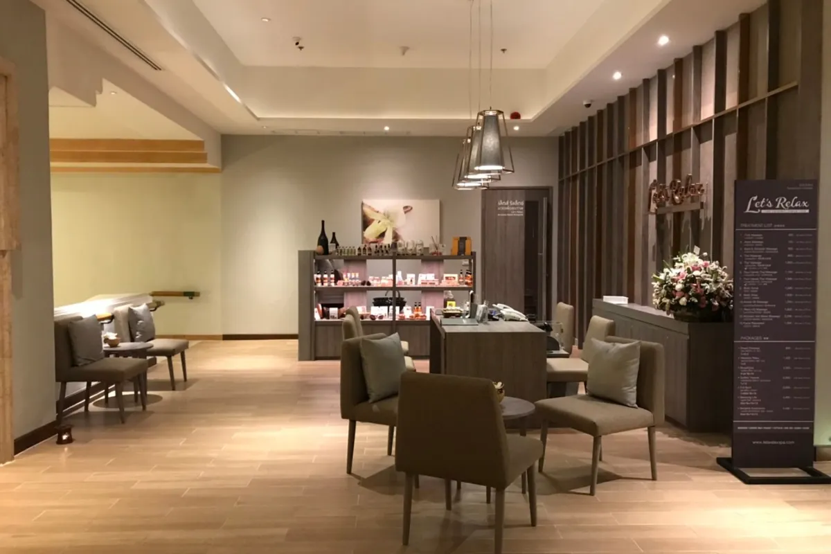 Escaping the Bangkok Chaos: My Zen Afternoon at Let's Relax Spa Arnoma Grand
