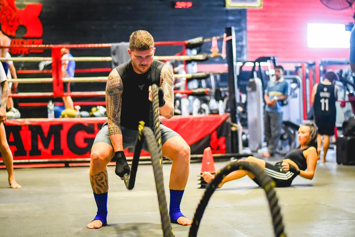 Faites circuler votre sang en rejoignant ce cours de Muay Thai amusant et passionnant d'une heure et demie !