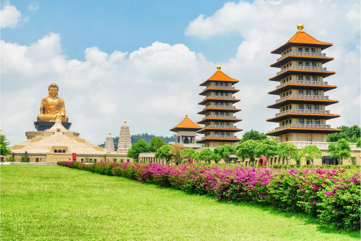 Exploring Kaohsiung: The Ultimate Family-Friendly Cultural and Art Tour Review