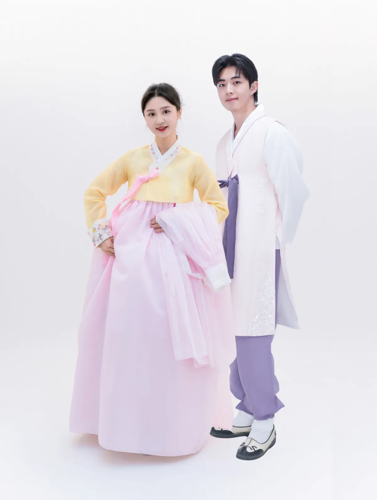 Hanbok Cơ bản là phiên bản đơn giản, duyên dáng của trang phục truyền thống Hàn Quốc.
