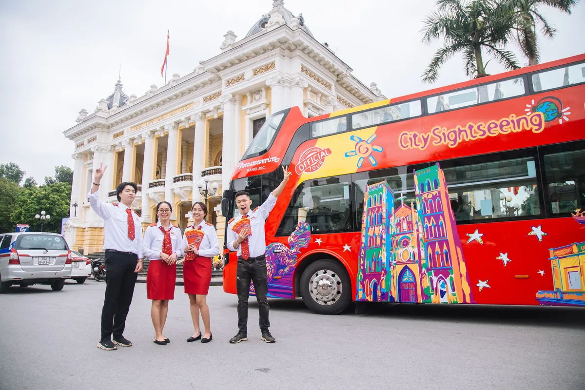 Embark on a journey through the lively streets of Hanoi and take in the sights of its renowned attractions.