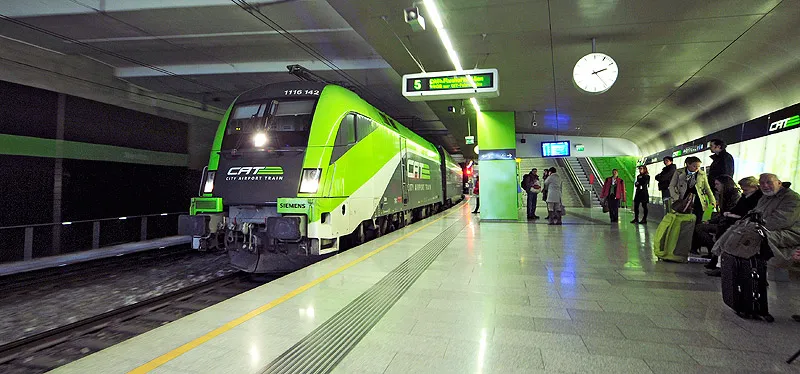 Vé tàu tốc hành City Airport Train Sân bay Vienna - Trung tâm Thành phố
