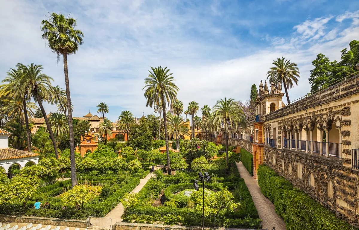 Royal Alcazar of Seville: A Budget Traveler Guide to Spain's Most Stunning Palace