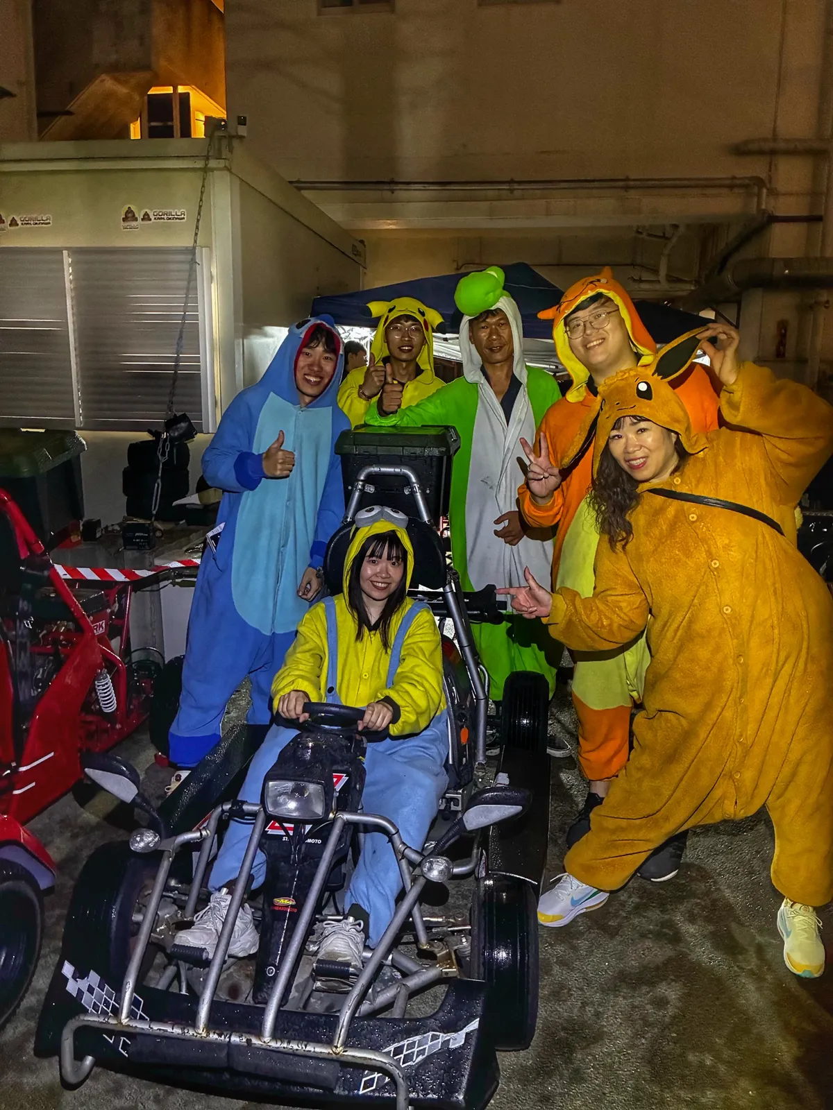 冲绳卡丁车体验（由冲绳 Gorilla Kart 提供）