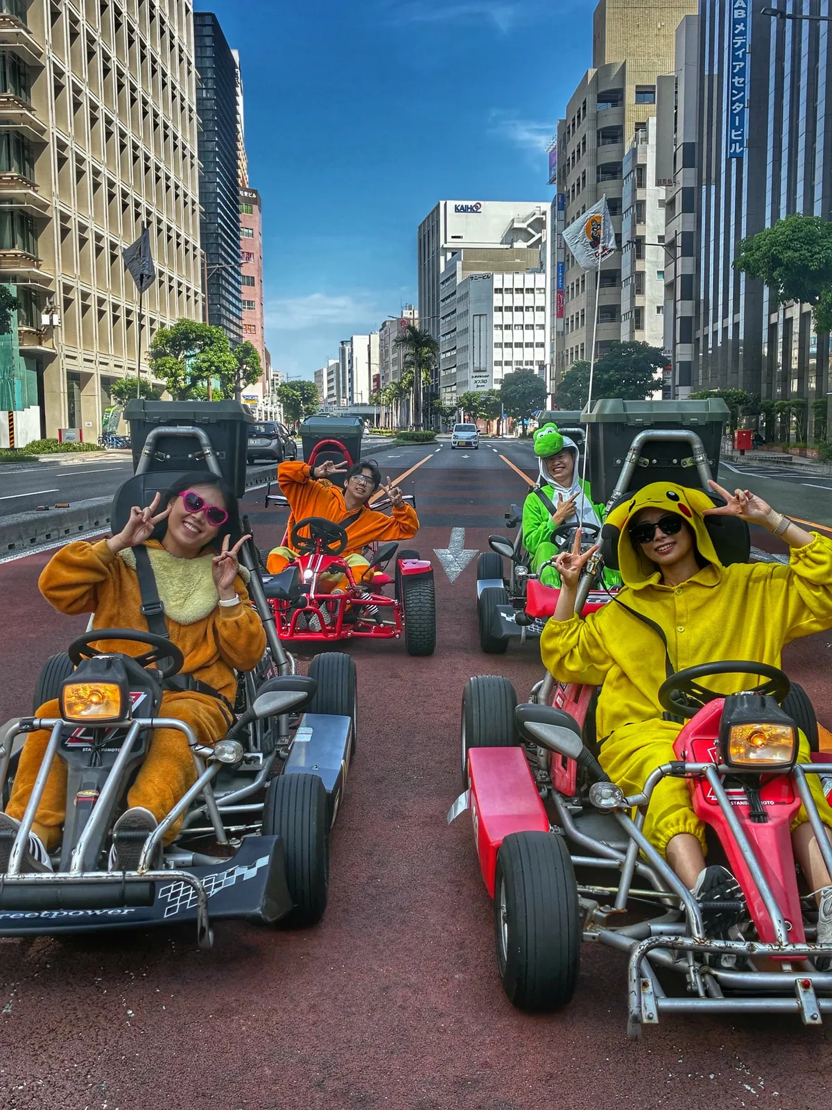 冲绳卡丁车体验（由冲绳 Gorilla Kart 提供）