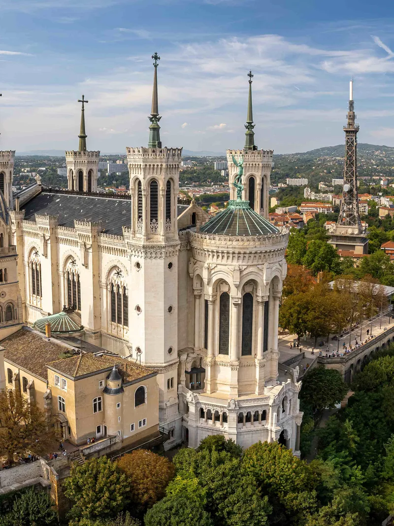Lyon